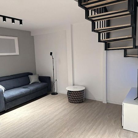Jobelhome Blaha Apartment Budapest Exteriör bild